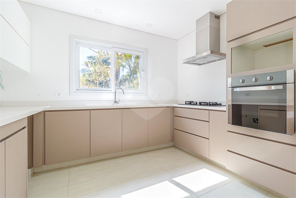 Casa à venda com 4 suítes no condomínio Villagio Quadrifolio, São Paulo - SP