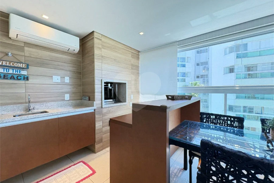 Apartamento à venda com 3 suítes em Riviera de São Lourenço, Bertioga, SP