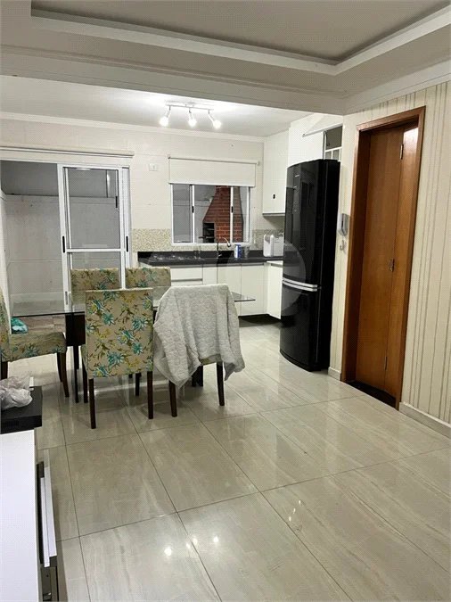 SOBRADO PARA VENDA EM CONDOMINIO FECHADO NA CASA VERDE.