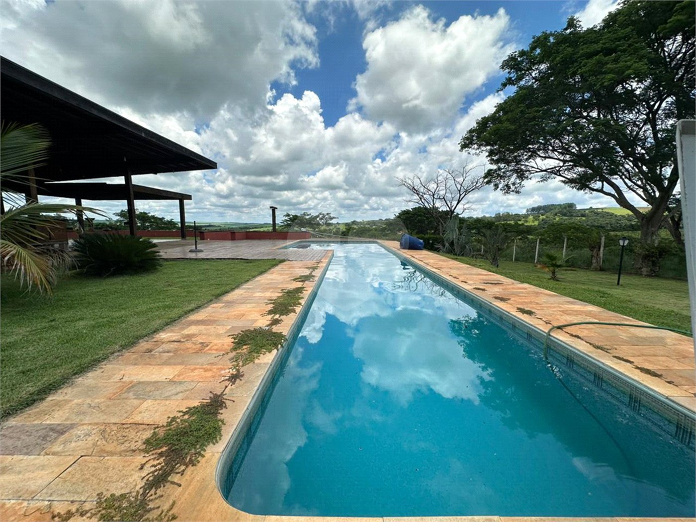 Sítio á venda - 6,6 Hectares