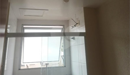 Apartamento à venda com 2 quartos em Parque Fehr, São Carlos, SP