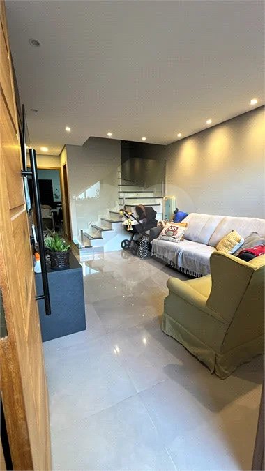 Sobrado moderno na Freguesia do Ó | 2 suítes, 1 vaga e 75 m²