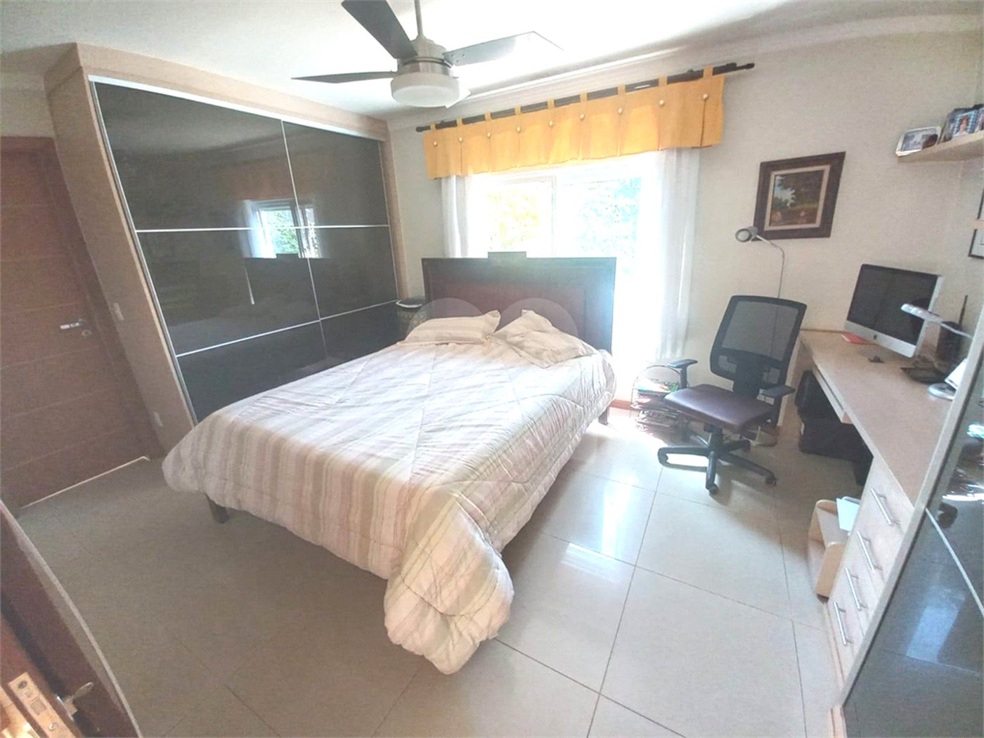 Casa à venda em Condomínio fechado em São Carlos Parque Faber 1