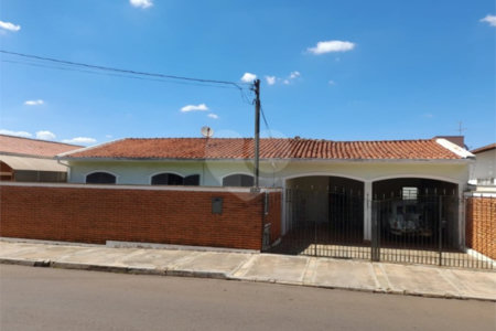 Casa à Venda na Vila Faria - São Carlos