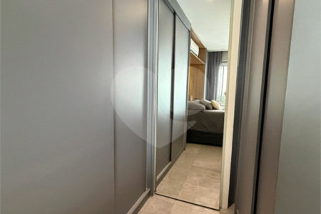 Pronto para Morar Apartamento 1 Dormitório à venda de 47m² com 1 vaga na garagem Condomínio Landing Campo Belo Aceita e estuda Permuta.