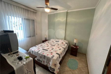 Apartamento para venda na Praia da Enseada em Guarujá/SP.
