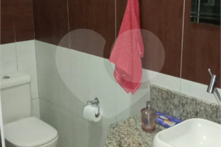 Chácara à venda com 3 quartos, sendo 2 suítes,  em Monterrey, Louveira, SP