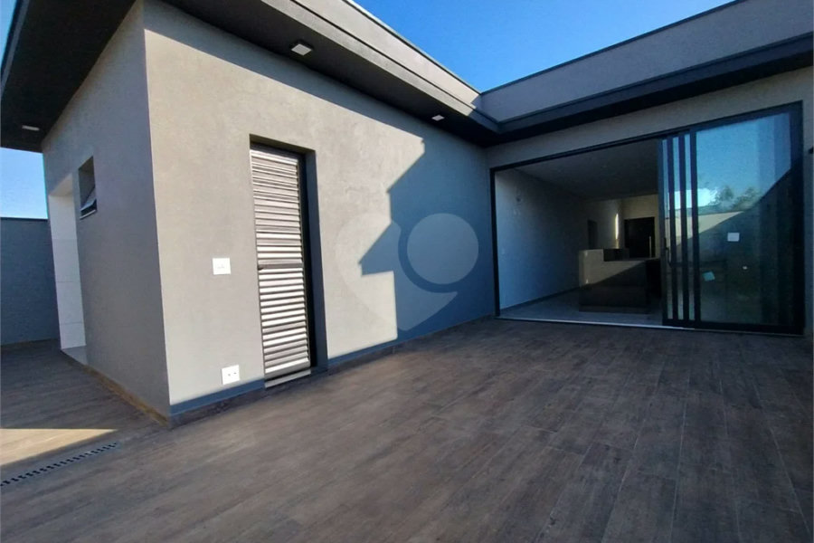Casa em Condomínio à Venda em Piracicaba/SP.
