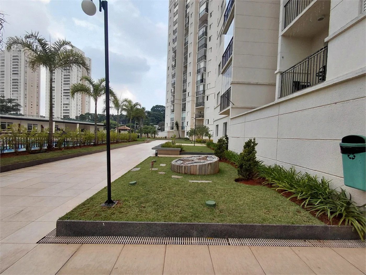 Apartamento à venda com 2 quartos em Alto da Lapa, São Paulo - SP