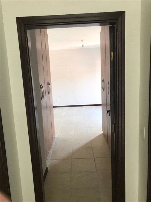 Casa assobradada à venda no Jardim Panorama – Vinhedo/SP