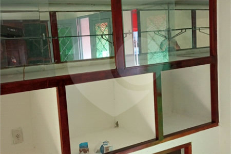 Linda Casa muito bem localizado na rua três na cidade de Rio Claro