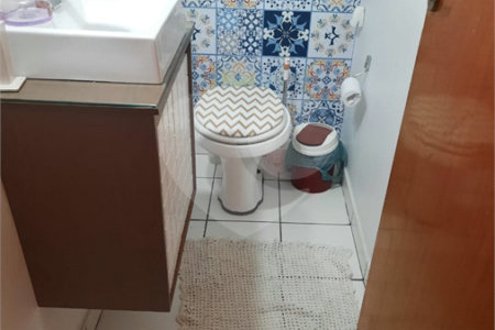 Casa com 120m², 3 dormitórios, sendo 2 suítes, 4 vagas, à venda na Vila Matilde.