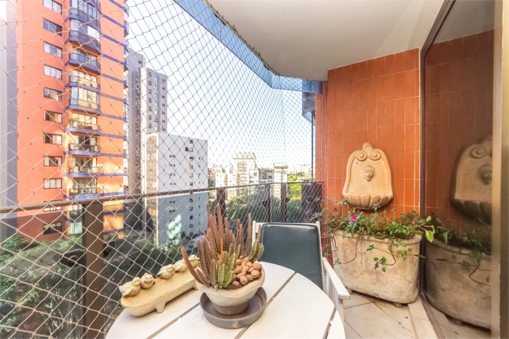 Itaim Bibi - 163 m² | 2 suítes | 2 vagas