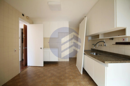 Apartamento à venda 107m² com 3 quartos, sendo 1 suíte com 2 vagas no melhor da Vila Andrade