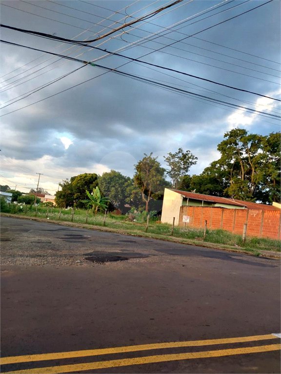 Terreno com 441 m² de área total no Jardim Munique.