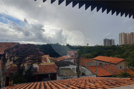 Sobrado com 3 dormitórios à venda, 180 m² por R$ 480.000,00 - Bosque dos Eucaliptos - SJC