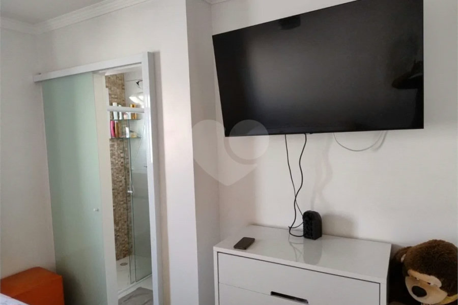 Vende-se Sobrado com 2 Suítes em Condomínio Fechado – Vila Ré