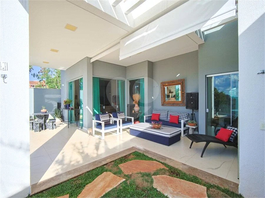 Casa à venda com 5 suítes em Jardim Mirante das Estâncias, Águas de Lindóia, SP