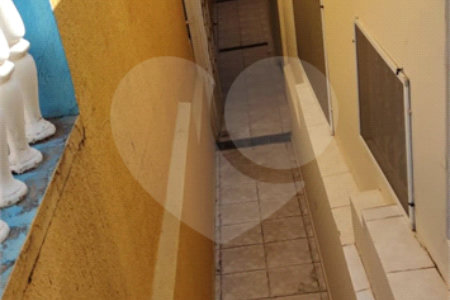Casa Residencial Jardim São Carlos á venda.