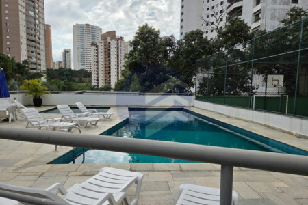 Apartamento à venda com 3 quartos, sendo 1 suíte, em Vila Andrade, São Paulo - SP