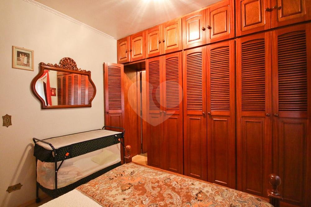 Sobrado à venda em Santana