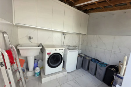 Casa térrea 3 dormitórios com piscina e área Gourmet à venda São Carlos