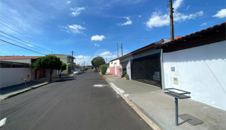 Casa à venda com 2 quartos em Loteamento Habitacional São Carlos 1, São Carlos, SP