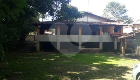 Chácara à venda com 3 quartos, sendo 1 suíte,  em Área Rural de São João da Boa Vista, São João da Boa Vista, SP