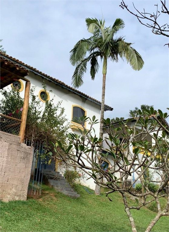 CHÁCARA EM ATIBAIA