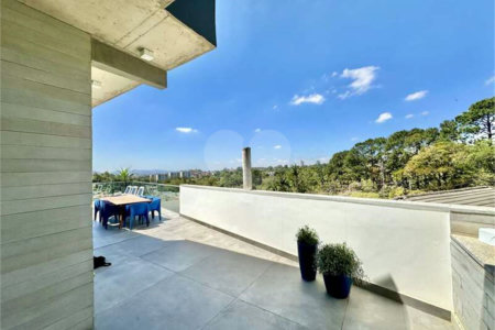 Casa Contemporânea e Mobiliada no Condomínio Palos Verdes – A Essência do Alto Padrão na Granja Viana – 7 suítes, 4 pavimentos com elevador