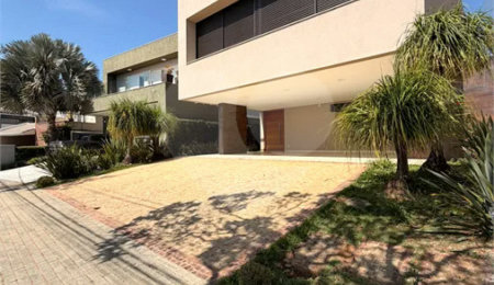 Casa à venda com 4 suítes no condomínio Portal Bragança, Bragança Paulista - SP