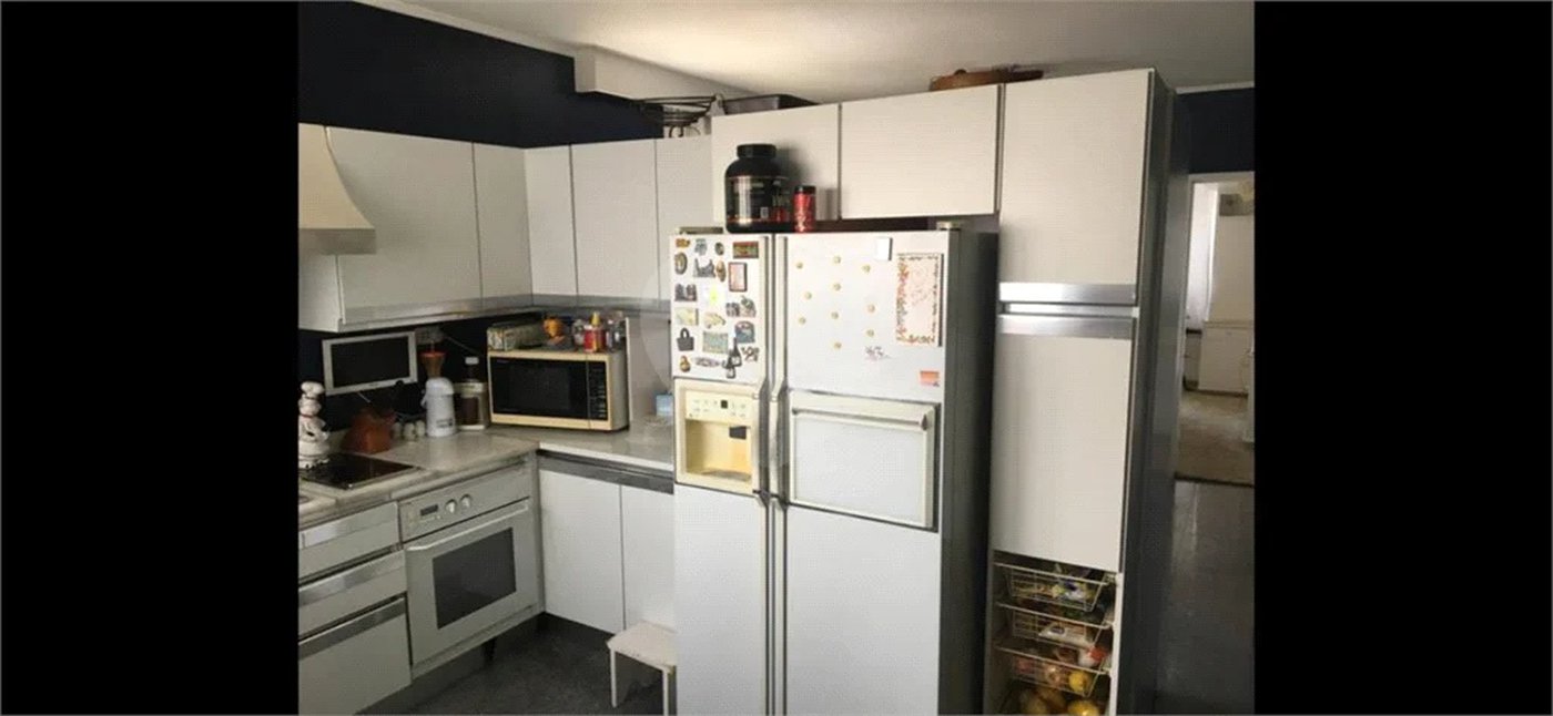 Lindo apartamento em ótima localização na Mooca!
