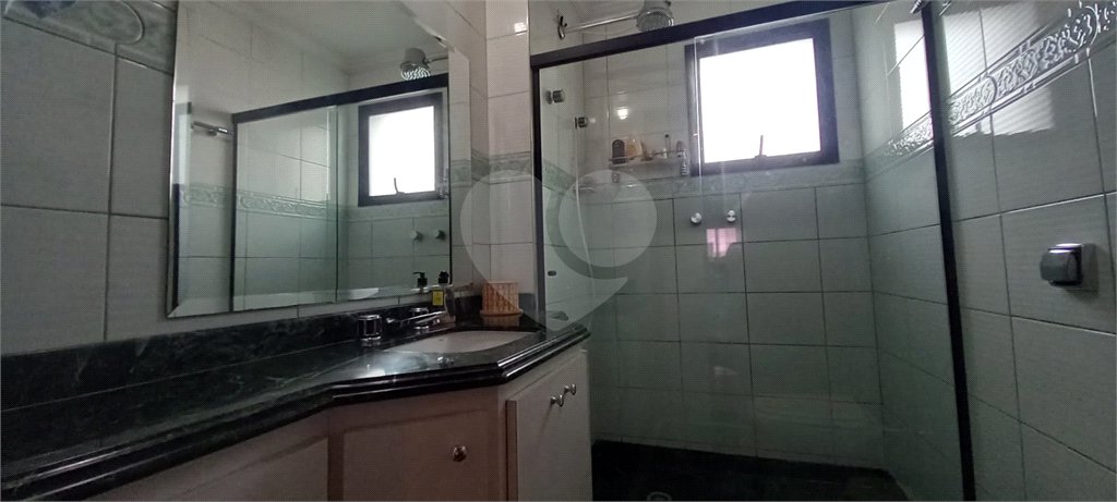 Apartamento à Venda em Mirandópolis com 4 Dormitórios, 2 Suítes e 4 Vagas