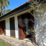 Casa à venda, 742 m², com piscina, 5 suítes, em Embu das Artes