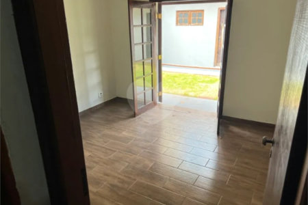 Casa com 5 dorms à venda no Jardim Alvorada