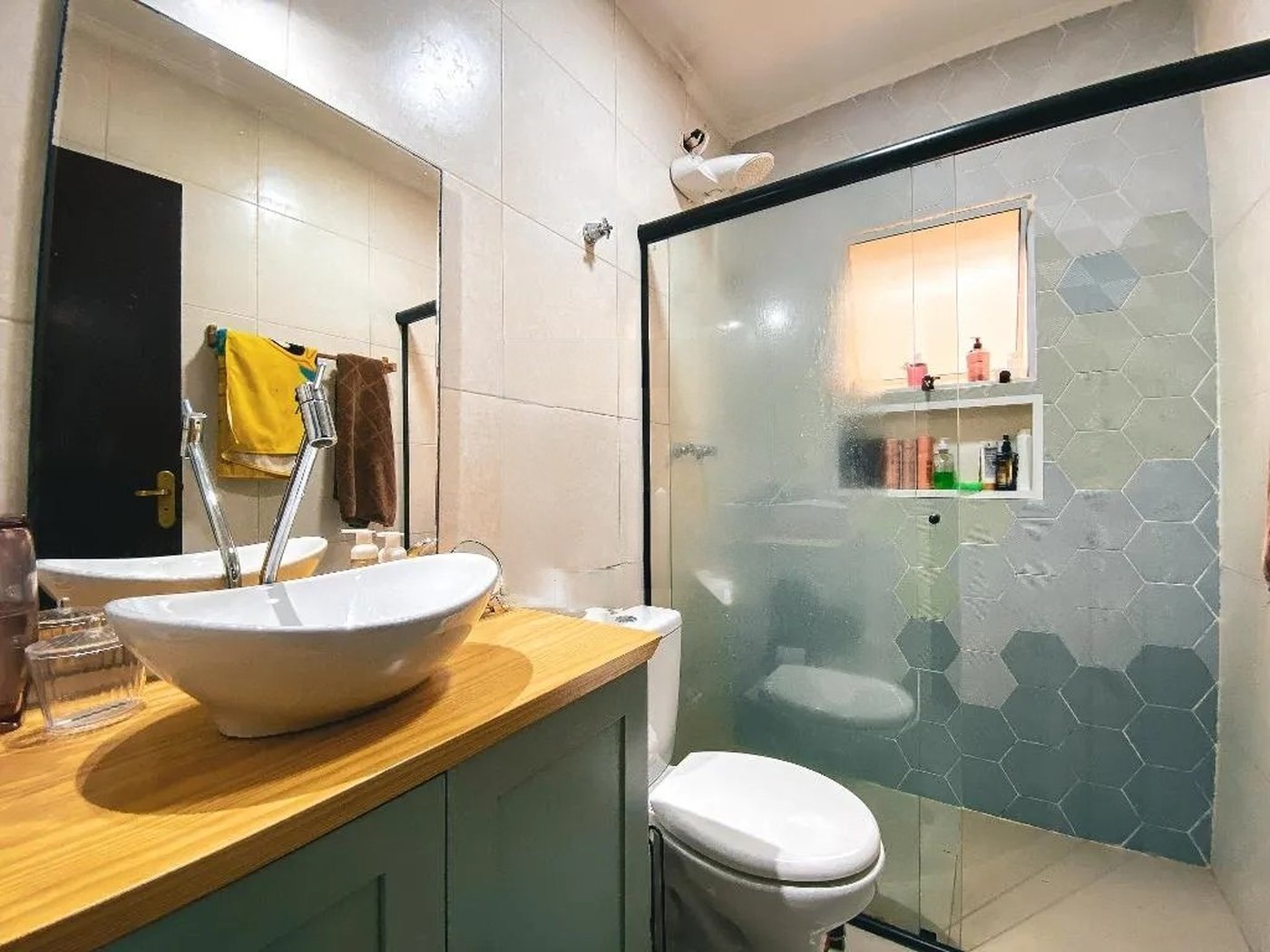 Sobrado à venda com 3 quartos, sendo 1 suíte,  em Vila Polopoli, São Paulo, SP