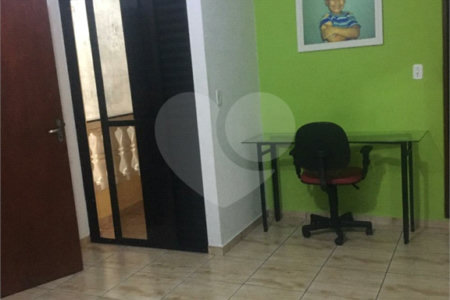 Casa com 112m² , 2 dormitórios , sendo 2 suítes , à venda no bairro da Penha.
