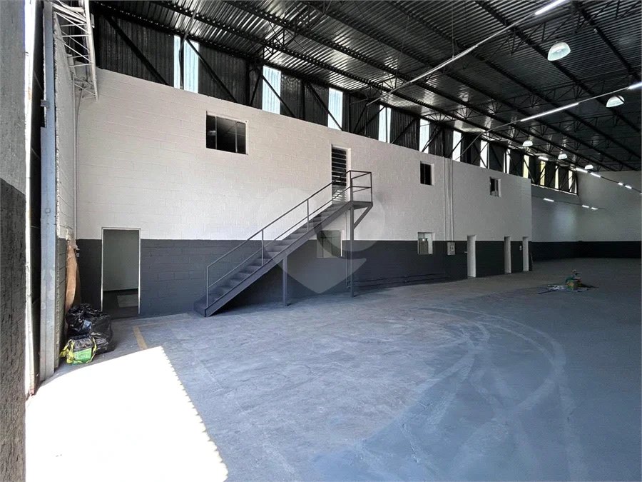 Casa para alugar no condomínio Igarapé, São Paulo - SP
