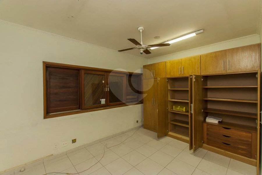 Sobrado Comercial à Venda ou Locação na Vila Mascote