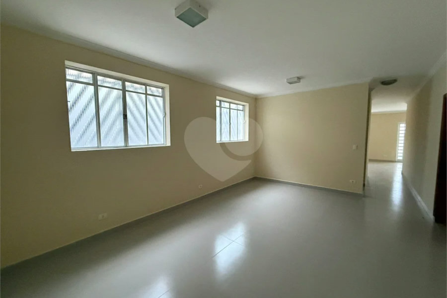 Casa à venda no Bairro Nova Piracicaba Casa à venda 3 dormitórios, 304m2 - Bairro Nova Piracicaba - Piracicaba, SP Casa à venda 3 dormitórios, 304m2 - Bairro Nova Piracicaba - Piracicaba, SP