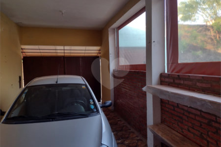 Casa térrea no Jardim Santa Felícia
