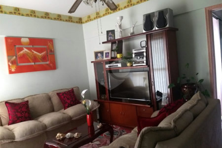 Apartamento de 2 quartos à venda na Penha