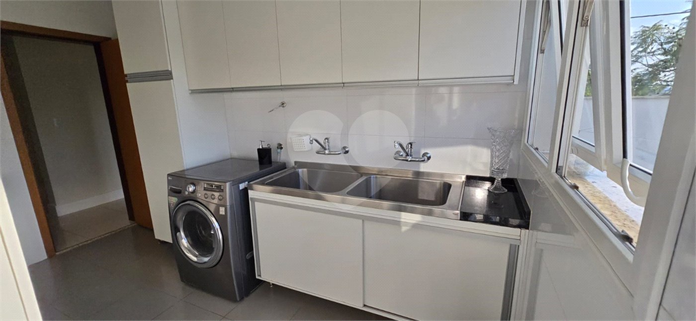 Casa à venda com 7 quartos, sendo 5 suítes, em Residencial Jardim Primavera, Louveira, SP