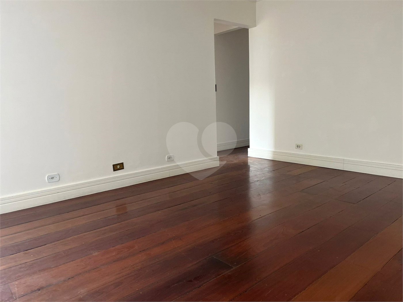 Apartamento à venda com 3 quartos, sendo 1 suíte,  em Santana, São Paulo, SP