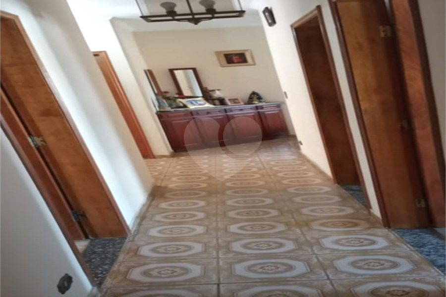 Bonita casa assobradada,no Bairro das Palmas do Tremembé, terreno com 14 X 50 e 350 área construída
