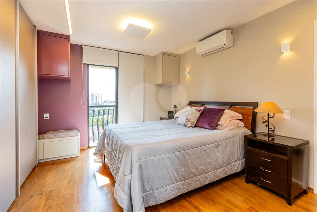 Apartamento à venda com 3 suítes em Alto da Boa Vista, São Paulo, SP