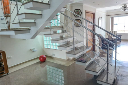 Sobrado Novo à Venda em Mirandópolis | 332 m² | 4 Dormitórios Suítes | 6 Vagas de Garagem