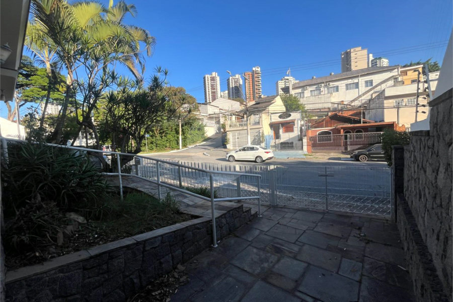 Casa Terrea a venda no bairro do Jardim França