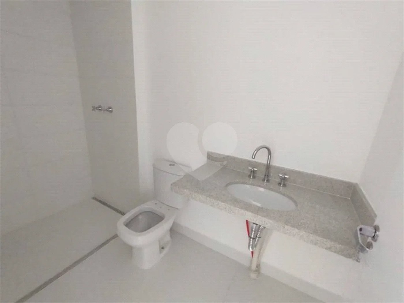 Apartamento novo com 129m² na Mooca com 2 suítes e 2 vagas.