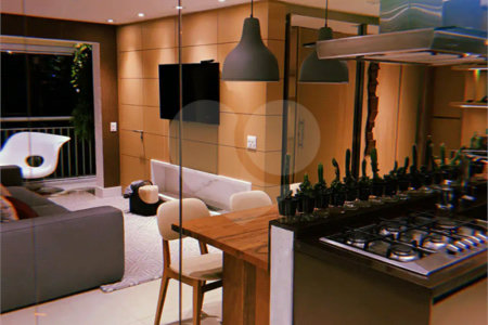 Apartamento com 2 dormitórios e 1 vaga de garagem ao lado do Parque Ibirapuera.